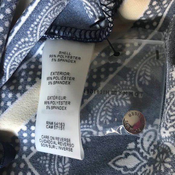 Tommy Hilfiger Printed Sleeveless Blouse - Picture 7 of 7